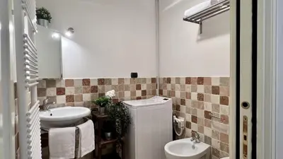 Bagno di Vivaldi Canal View