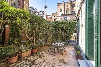 Giardino di Ca' Margherita Secret Garden